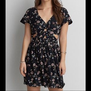 *AEO keyhole flare dress ♥️
